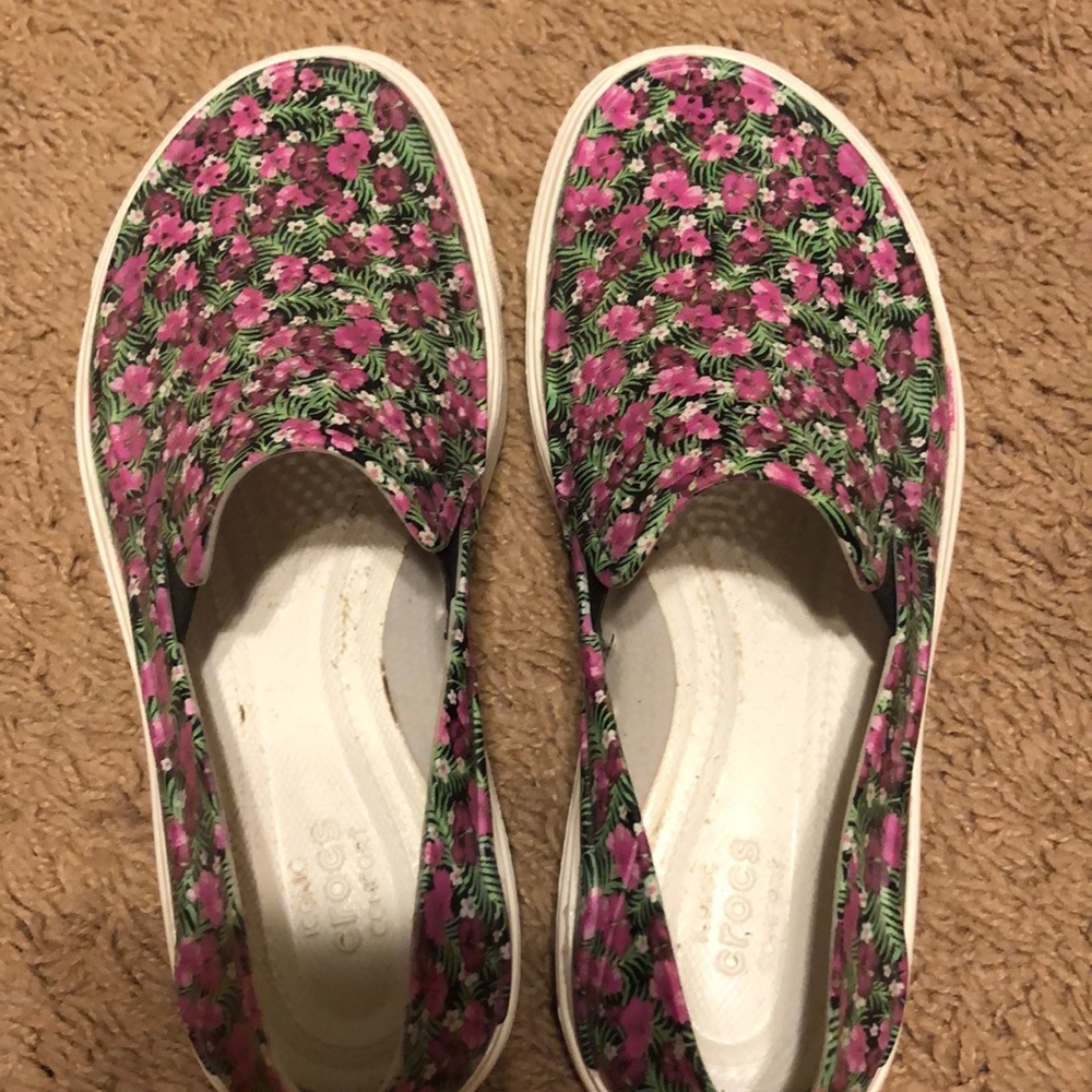slip on crocs